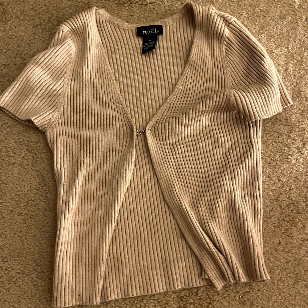 rue21 clip front top